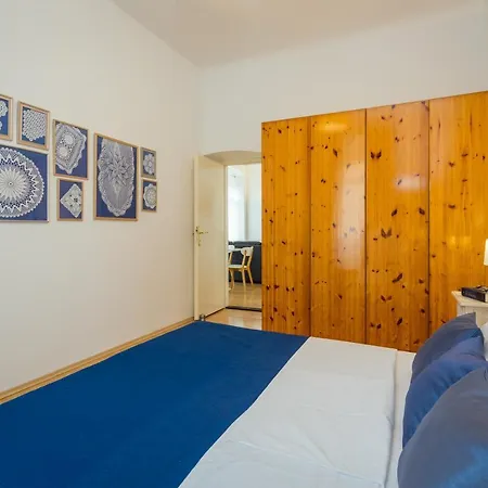 Apartment Lussi Pula