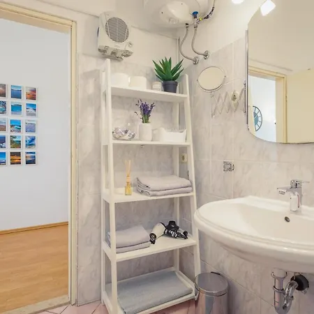 Lussi Appartement Pula